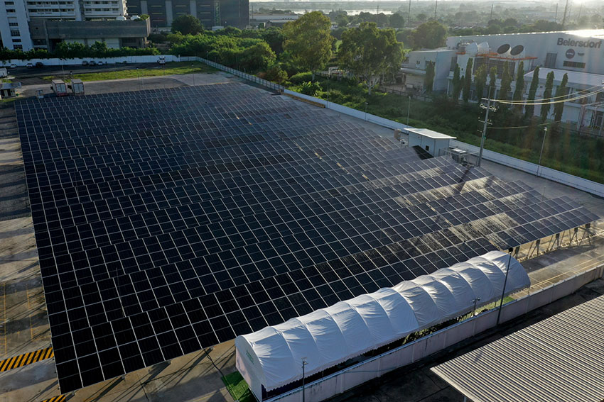 โรงผลิตไฟฟ้าพลังงานแสงอาทิตย์ (Solar Farm) บริษัท ไบเออร์สด๊อรฟ ประเทศไทย