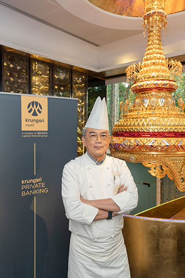 เชฟวิชิต มุกุระ Executive Chef แห่งร้านรอยัล โอชา