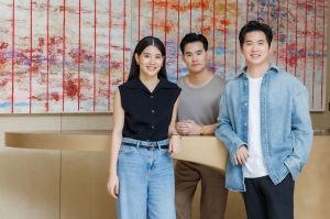 พักเหมือนไม่พัก!! 3 พี่น้อง ‘กอบกุลสุวรรณ’ ใช้เวลาพักผ่อนหาแรงบันดาลใจ ผุดร้าน KAYAKI คอนเซ็ปต์ YAKIZAKANA เจ้าแรกในไทย!