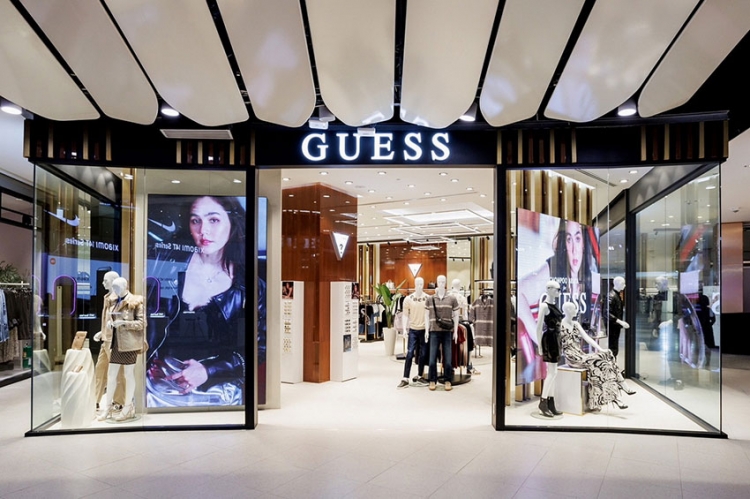 GUESS ตอกย้ำความเป็นผู้นำแฟชั่นแบรนด์ในใจคนไทย ปักหมุด Flagship Store คอนเซ็ปต์ใหม่ที่แรกของโลกใจกลางเมือง