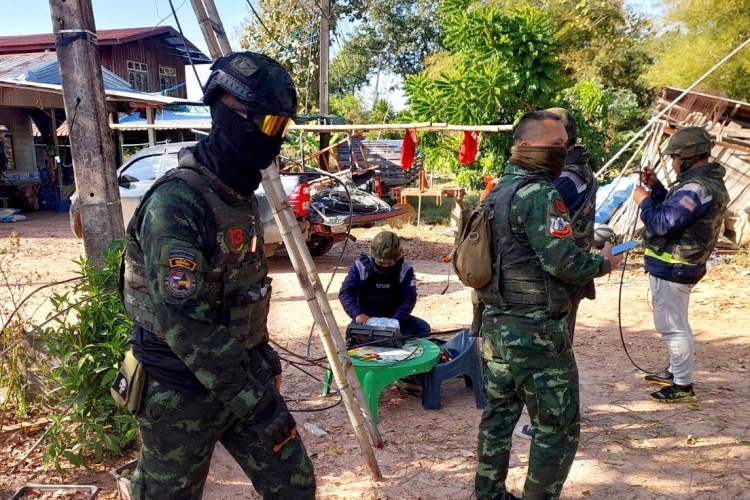 ทรู คอร์ปอเรชั่น เร่งลงพื้นที่ชายแดนไทย-กัมพูชาติดตามความเสียหายและกู้สัญญาณมือถือต่อเนื่อง ก่อนและหลังการเจรจาหยุดยิง