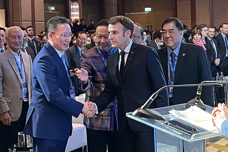 “กรุงไทย” ร่วมต้อนรับประธานาธิบดีฝรั่งเศสบนเวที APEC CEO SUMMIT THAILAND 2022 สนับสนุนความร่วมมือแก้วิกฤติโลกร้อน