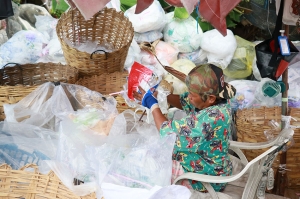 แยกขยะแล้วไปไหน? บทพิสูจน์ ‘ไม่เทรวม’ ลดขยะฝังกลบ ยกระดับชีวิตชุมชน ปูทางสู่ศูนย์คัดแยกต้นแบบ