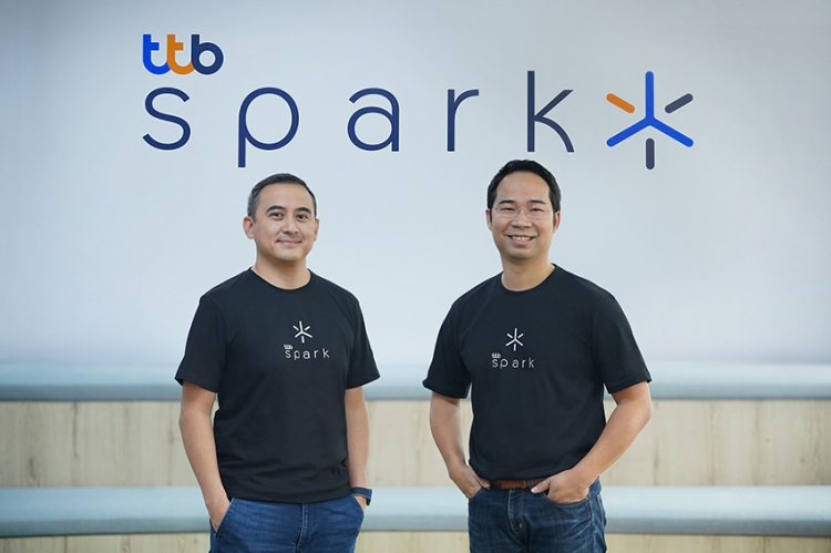ทีเอ็มบีธนชาต ปล่อย “ttb spark” ขับเคลื่อนธนาคาร ด้วยดิจิทัลโซลูชันที่เป็นมิตร ภายใต้แนวคิด Humanized Digital Banking