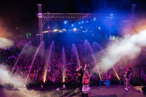 ยูดีทาวน์ ชวนเที่ยวงานมหาสงกรานต์ UDON SONGKRAN FESTIVAL 2025 12-16 เมษา ภายใต้ธีม Blooming ISAN