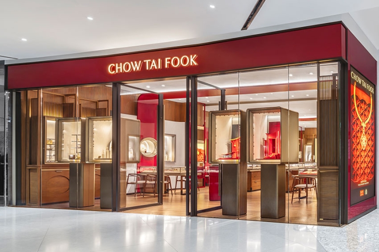 “Chow Tai Fook Jewellery” เดินหน้าขยายธุรกิจสู่เวทีโลก เปิดสาขาใหม่ที่กรุงเทพฯ พร้อมแต่งตั้ง “หยาง หยาง” เป็นโกลบอลแบรนด์แอมบาสเดอร์