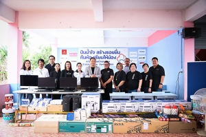เอปสันจับมือพันธมิตรลงพื้นที่หาดใหญ่ ร่วมฟื้นฟูโรงเรียน