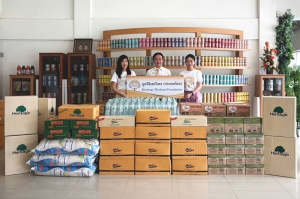 มูลนิธิเฮอริเทจ (ประเทศไทย) มอบเครื่องอุปโภค บริโภค ช่วยเหลือผู้ประสบอุทกภัย ณ วัดปางค่า จังหวัดน่าน
