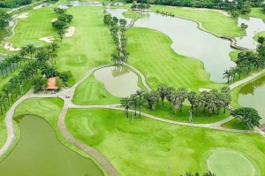 สนามกอฟท์“ไพน์เฮิร์สท”  สร้างฟิลลิ่งแบบเขาใหญ่ จิบกาแฟ ชิลๆวิวเขียวๆ สังสรรค์หลังเลิกงาน