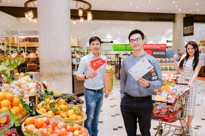 เคทีซีเผยยอดใช้จ่ายผ่านบัตรในหมวดซูเปอร์มาร์เก็ตพุ่ง!  รุกเสิร์ฟโปรเด็ดสุดคุ้ม ทุกวัน ทุกเทศกาล ช่วยเซฟค่าครองชีพ