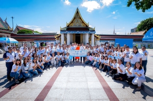 74 ปี กรุงเทพประกันชีวิต รวมพลังศรัทธา ใส่ใจพระพุทธศาสนา ณ วัดพระศรีรัตนมหาธาตุวรมหาวิหาร จ.พิษณุโลก