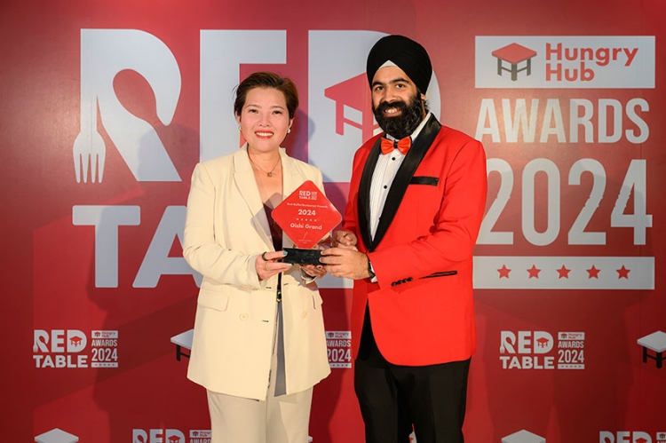 โออิชิ แกรนด์ คว้ารางวัล BEST BUFFET RESTAURANT จาก HUNGRY HUB RED TABLE AWARDS 2024 ตอกย้ำศักยภาพในการสร้างประสบการณ์การรับประทานอาหารและบริการอันยอดเยี่ยมแก่ผู้บริโภค