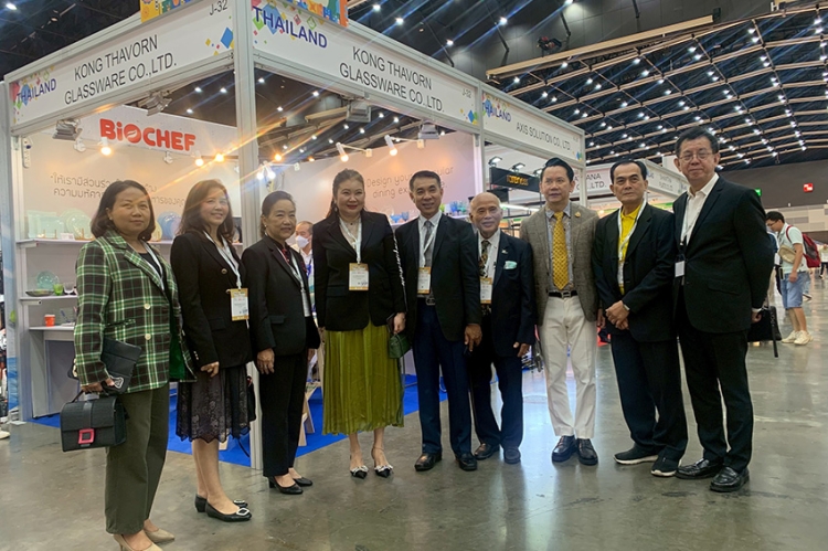 สสว. ตั้งเป้าปีงบฯ 2569 ดึงเอสเอ็มอีกว่า 3,000 ราย ใช้บริการ BDSP ผ่าน ‘SME ปัง ตังได้คืน’ พร้อมสนับสนุนทัพงานมหกรรมแสดงสินค้าและบริการสุดยิ่งใหญ่