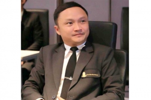 ผศ.ดร.นิติพงษ์ ส่งศรีโรจน์ คณบดีคณะการบัญชีและการจัดการ มหาวิทยาลัยมหาสารคาม